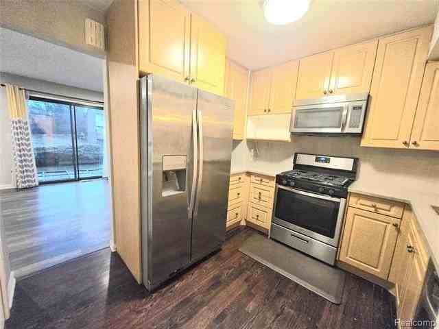 5156 Rock Run - Photo 5 of 33