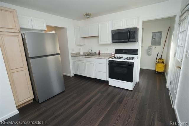 11012 Jackson St - Photo 3 of 11