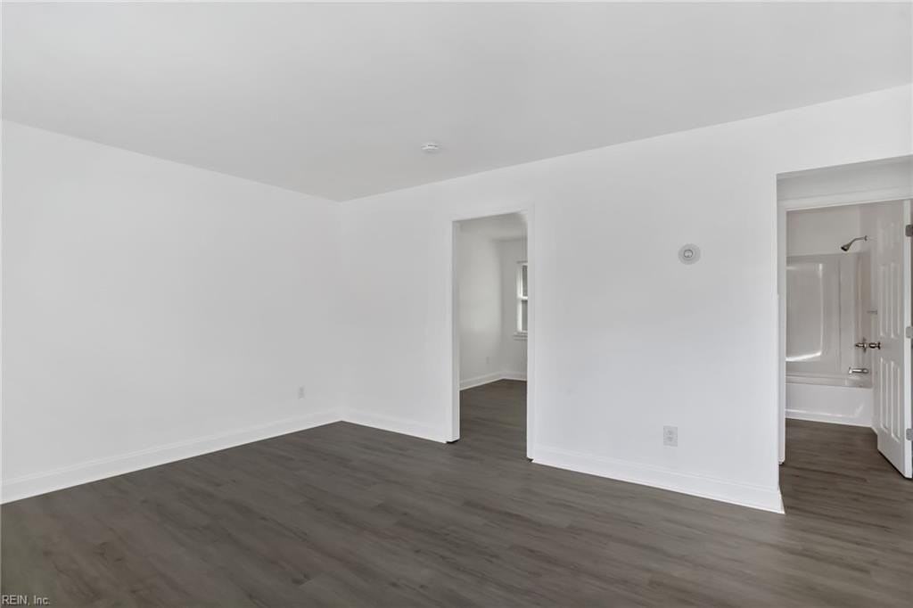 8858 Smithfield Apts Ln - Photo 4 of 21