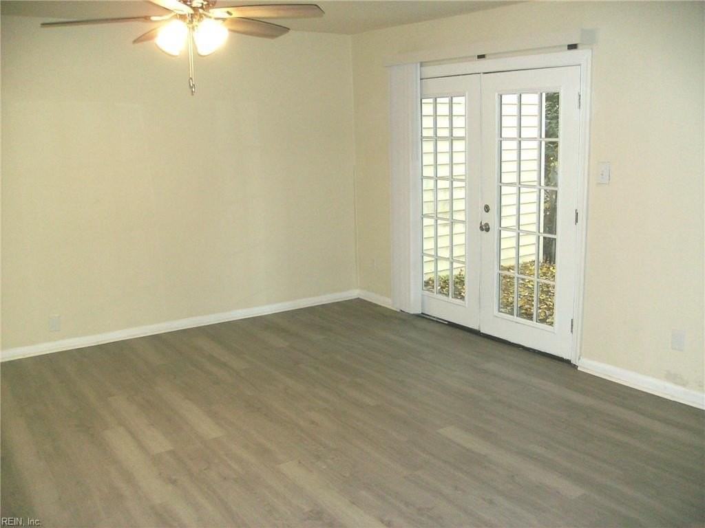 5648 Caxton Court - Photo 2 of 13