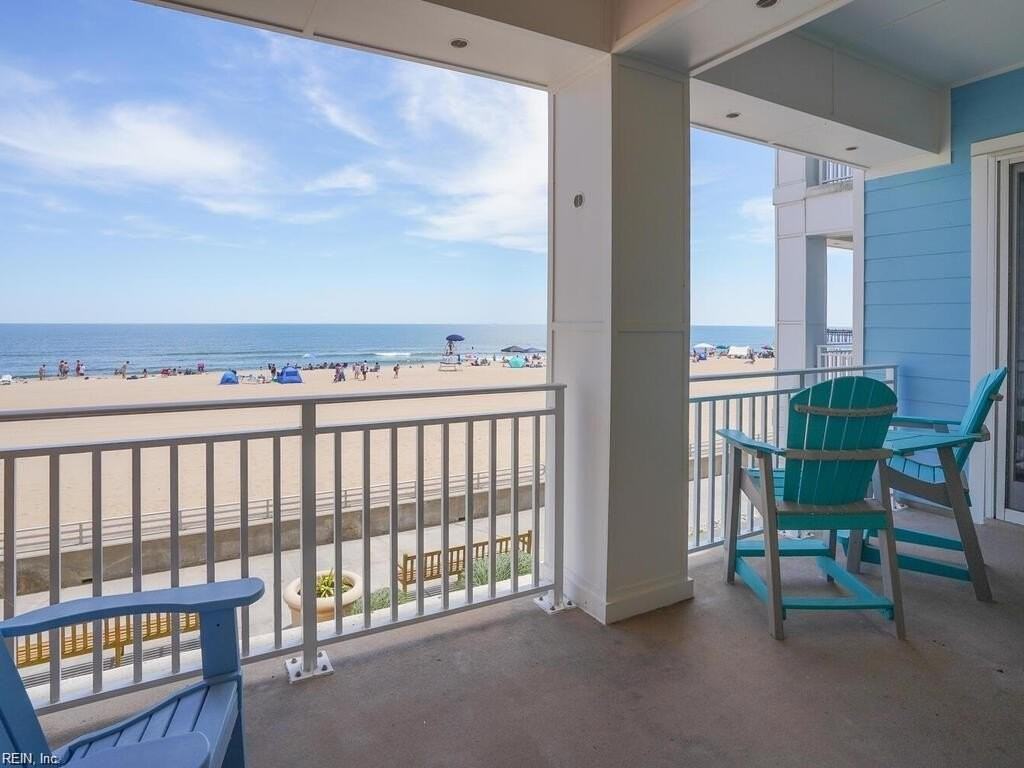 3738 Sandpiper Rd #B109 - Photo 5 of 16