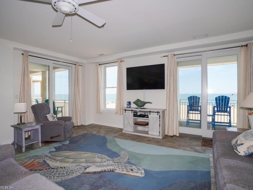 3738 Sandpiper Rd #B109 - Photo 6 of 16