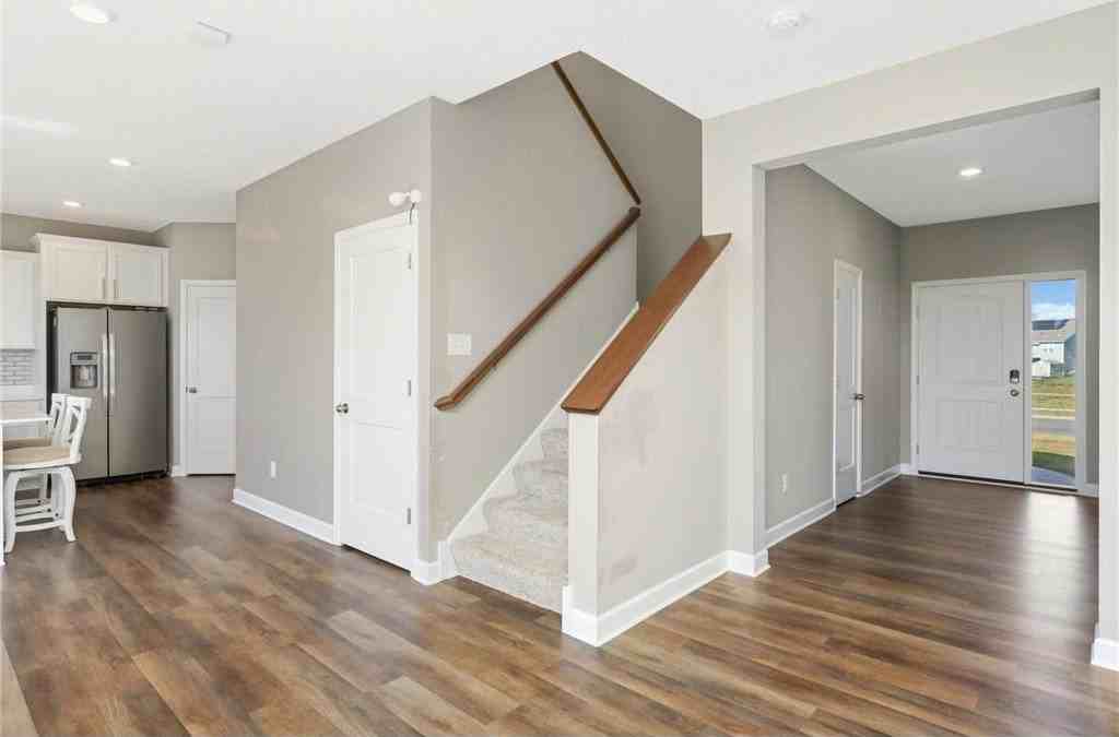 17545 57th St Ne - Photo 7 of 43