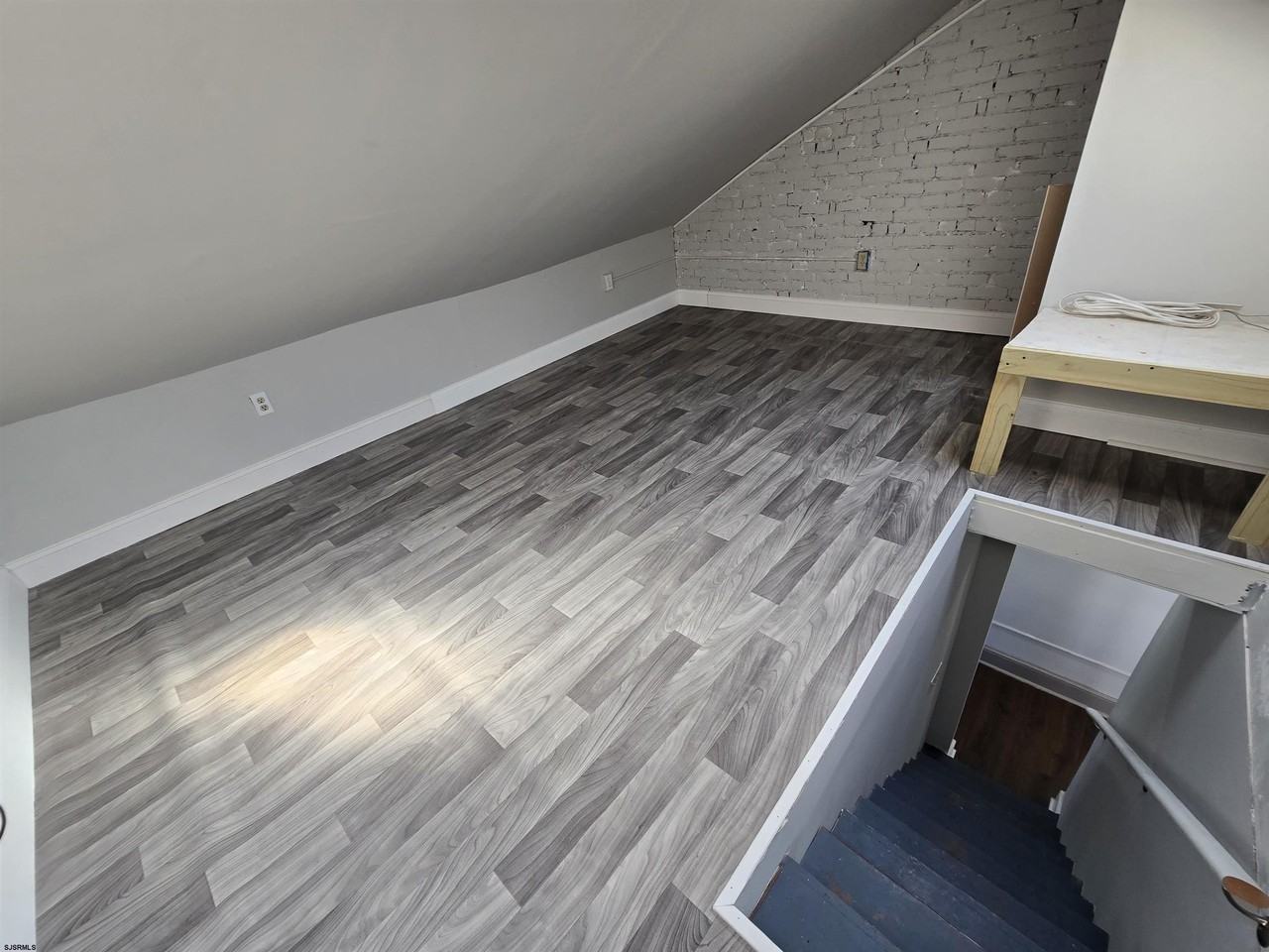 1528 Madison Ave - Photo 6 of 12