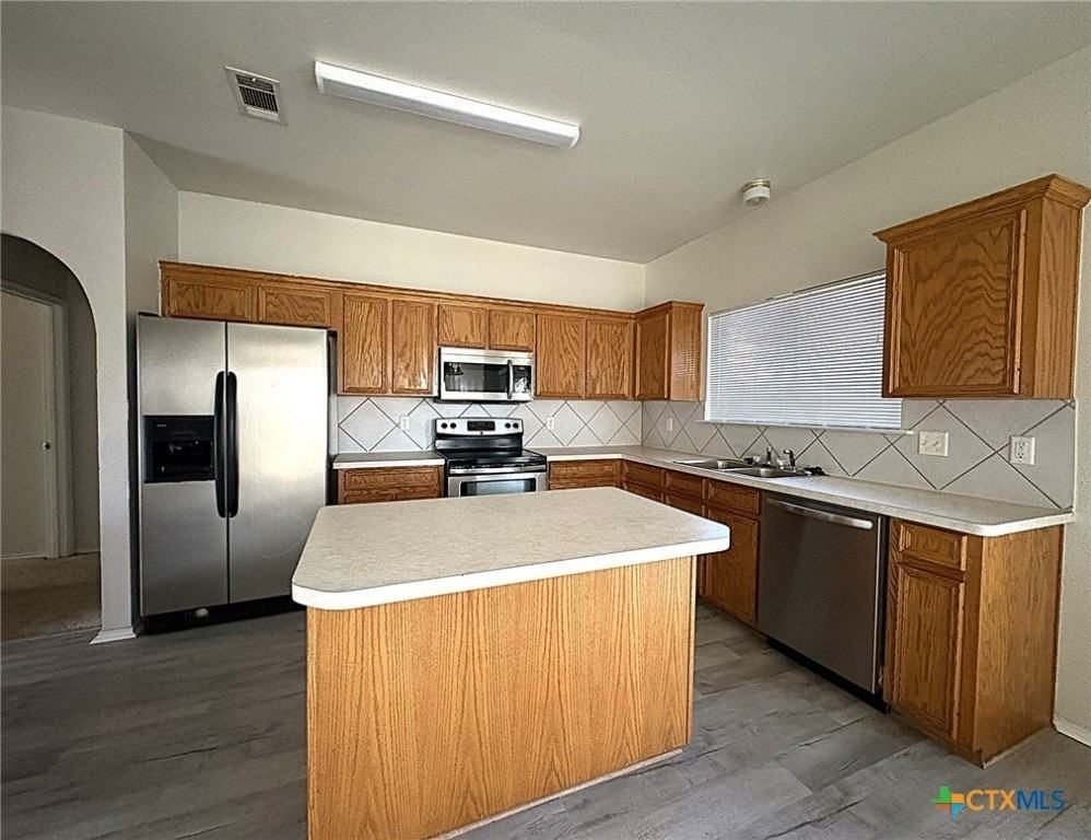 2313 Modoc Dr - Photo 5 of 34