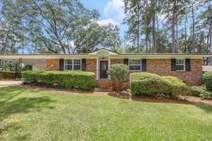 featured image of 1917 Sharon Road