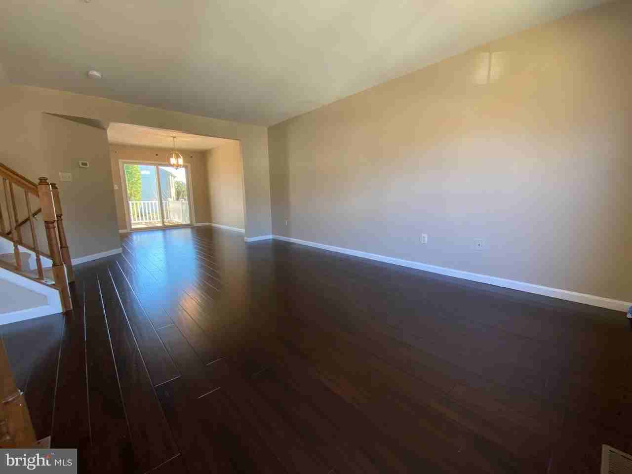 8155 Hazy Dawn Court - Photo 5 of 50