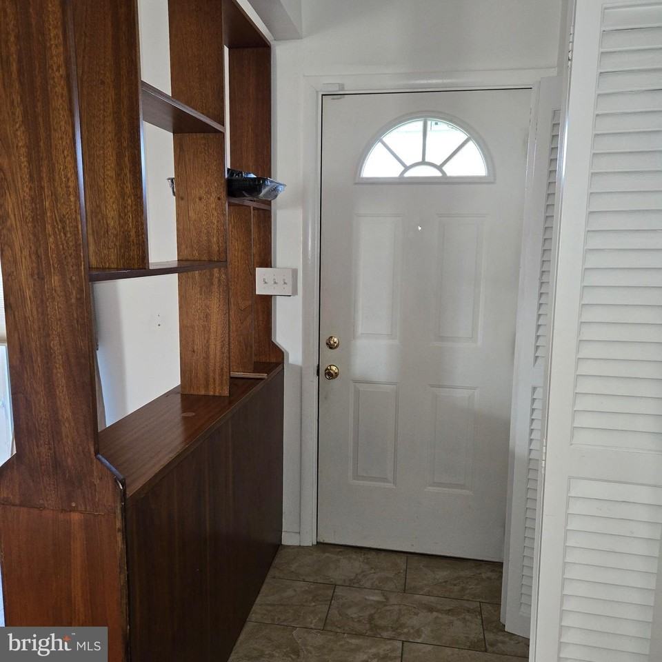 6624 Chippewa Drive - Photo 5 of 17