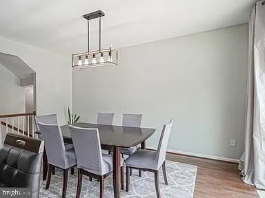 40 Village Green Ln - Photo 5 of 13