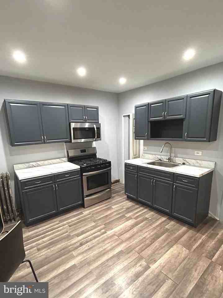 5226 West Berks Street #2 - Photo 3 of 13