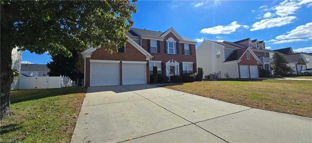 4528 Wayland Ct - Photo 2 of 45