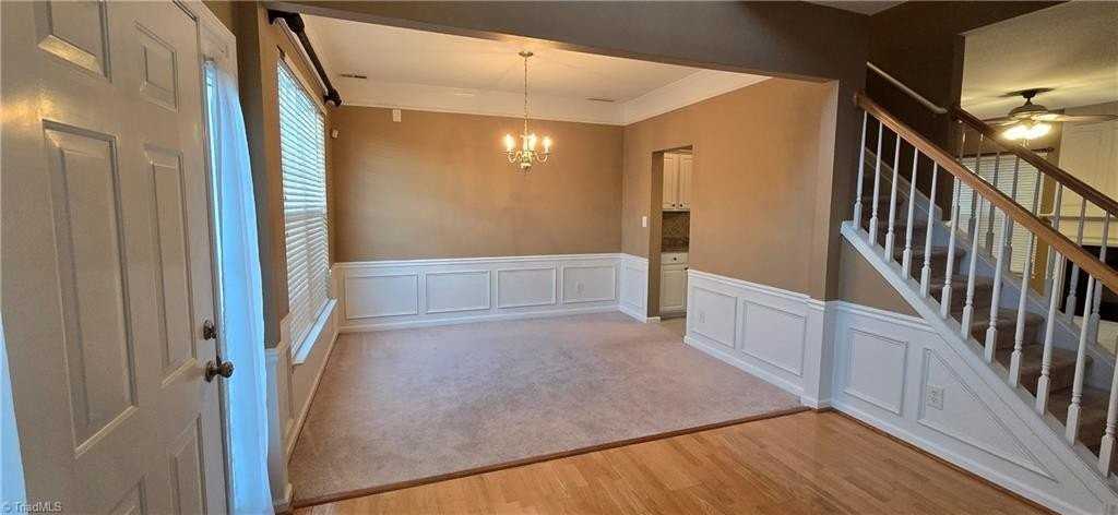 4528 Wayland Ct - Photo 5 of 45