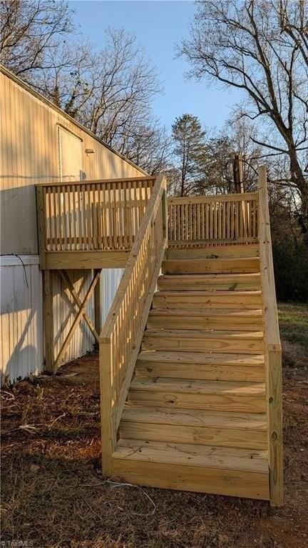 5260 Brookgreen Rd - Photo 2 of 15