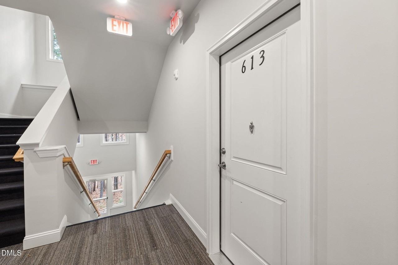 613 Weather Ridge Lane - Photo 3 of 23