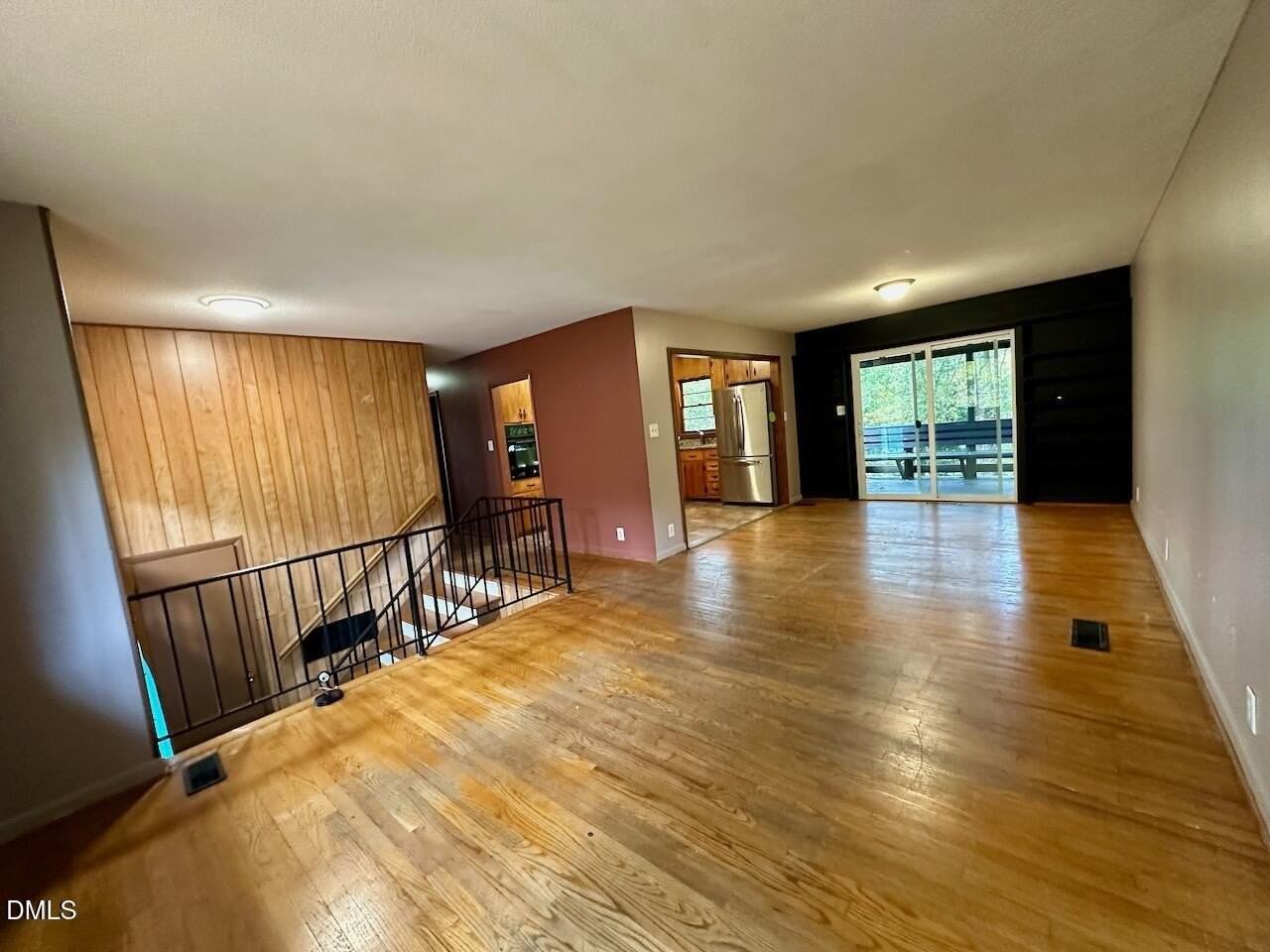 3421 Huntleigh Drive - Photo 7 of 27