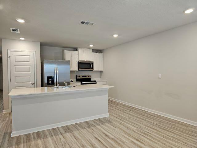 327 Flounder St - Photo 4 of 26