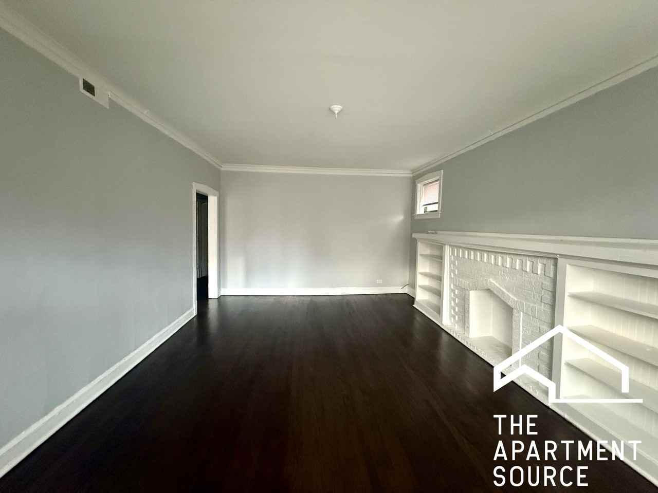 1030 E Hyde Park Blvd #2 - Photo 2 of 26