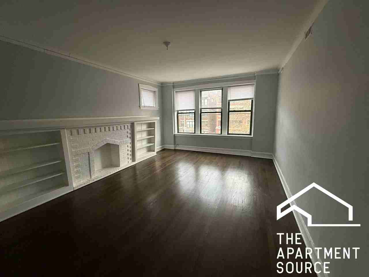 1030 E Hyde Park Blvd #2 - Photo 3 of 26