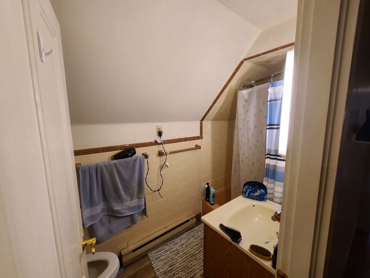 79 Electric Ave - Photo 4 of 4