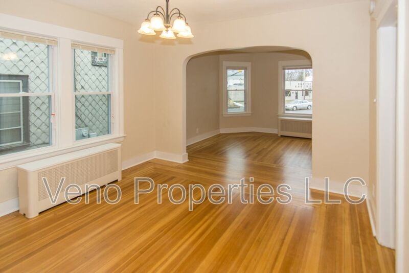 305 Altamont Ave - Photo 5 of 14