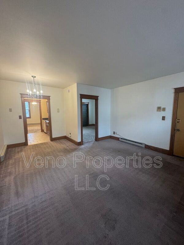 72 Park Ave #2 - Photo 5 of 10