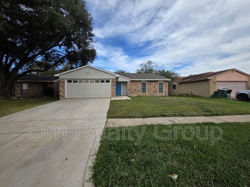 6903 Tara Dr - Photo 4 of 14