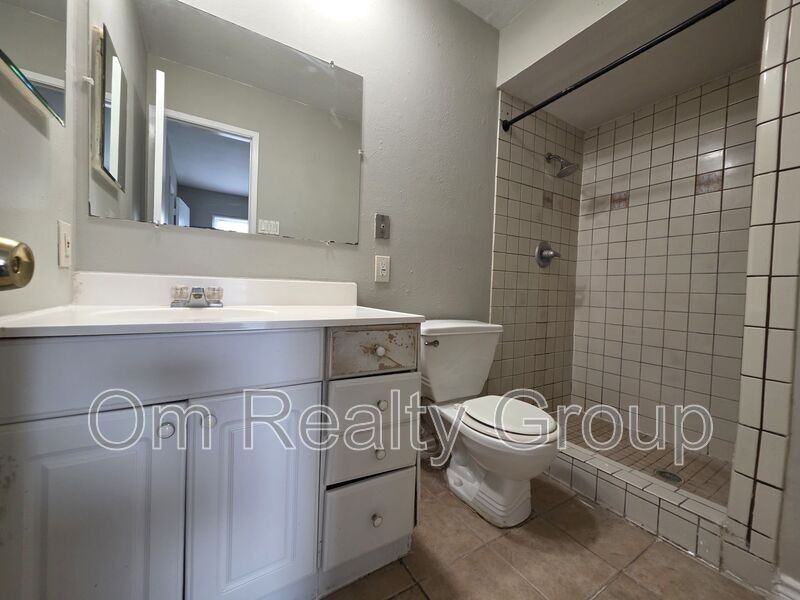 6903 Tara Dr - Photo 6 of 14