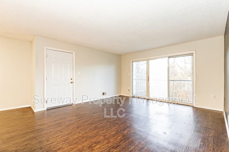 78 Willow Court - Photo 2 of 15