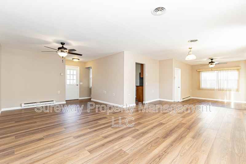 49 Westport Dr #71 - Photo 5 of 16