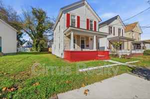 featured image of 1027 27th Street