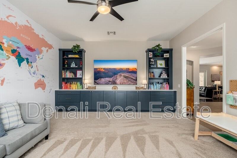 5712 E Blue Sky Dr - Photo 7 of 50