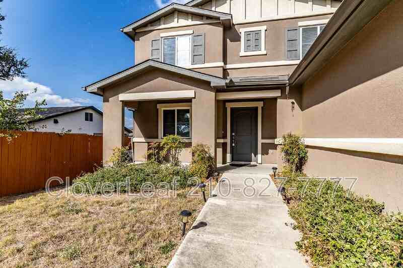 10414 Legacy Hill - Photo 4 of 39