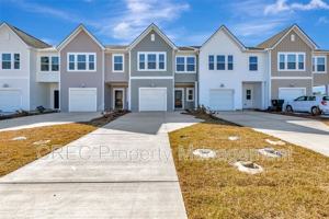 featured image of 790 Ridgley Dr