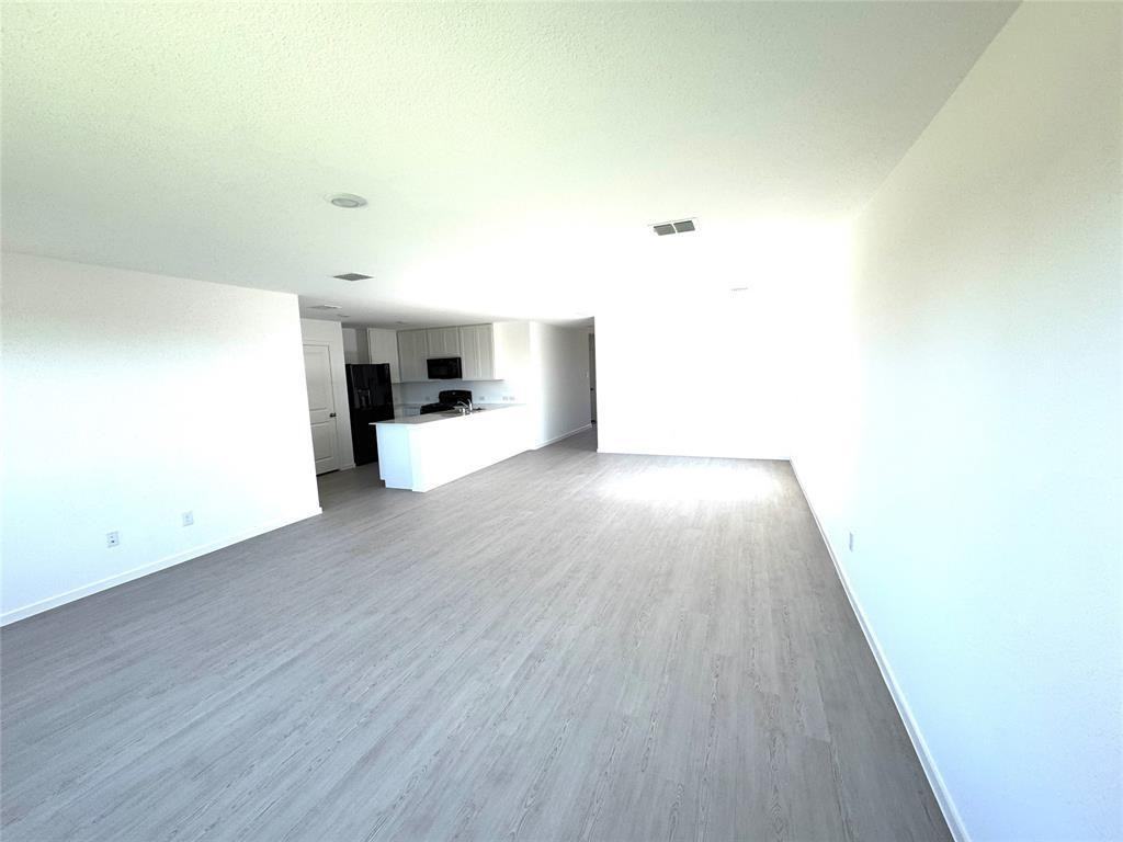 5308 Agalinis Avenue - Photo 3 of 16