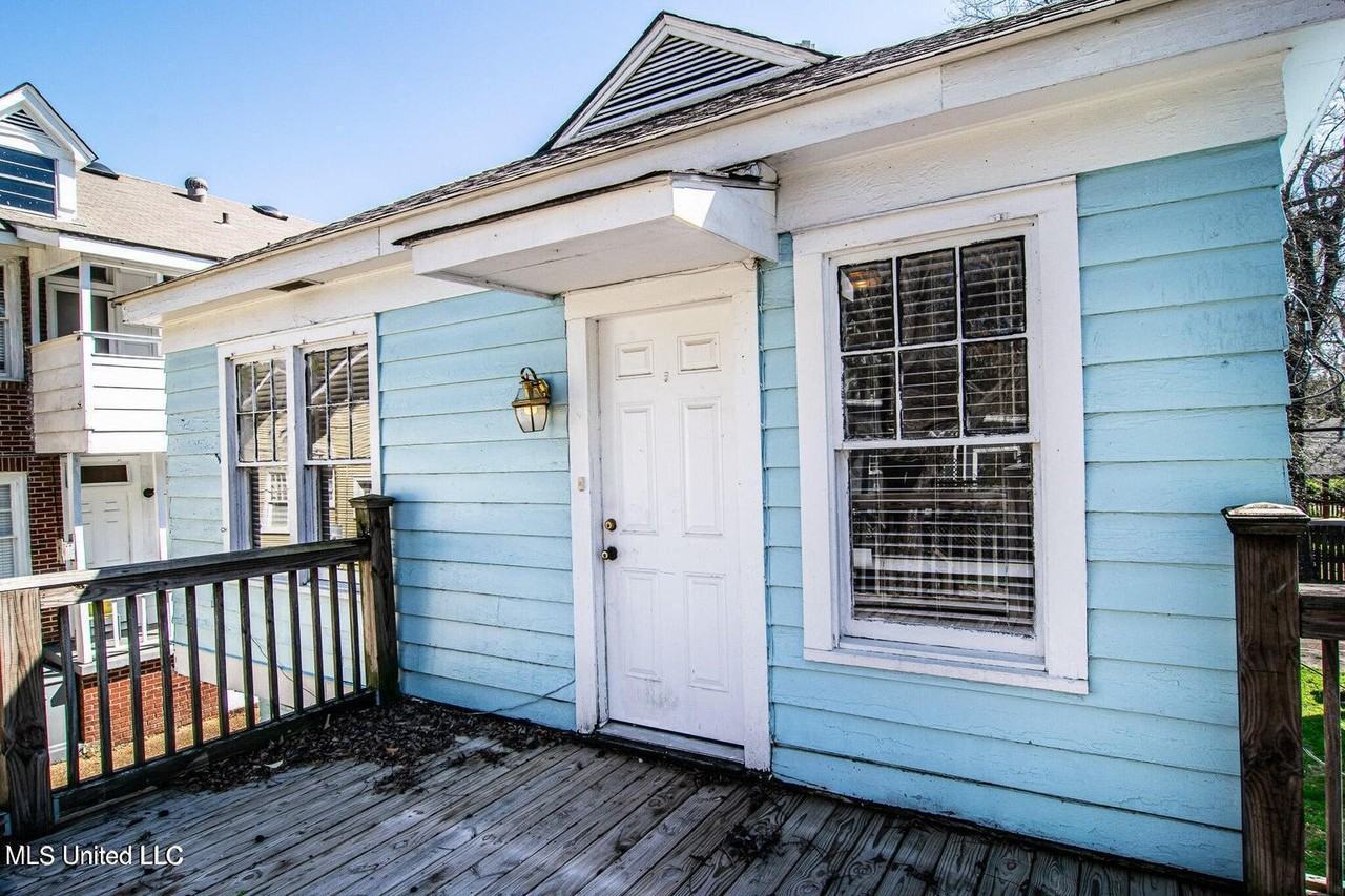 424 Barksdale Street - Photo 3 of 15