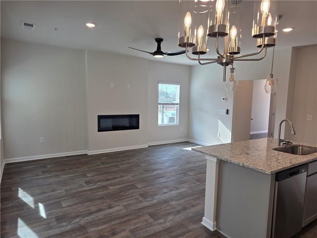 11558 Kimberly Way - Photo 7 of 39