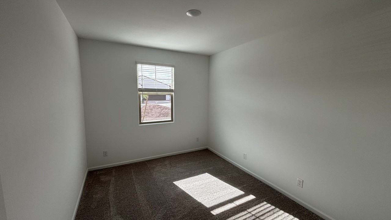 18216 West La Senda Drive - Photo 4 of 24