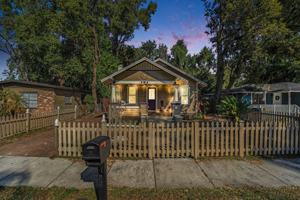 featured image of 1014 E Emma St