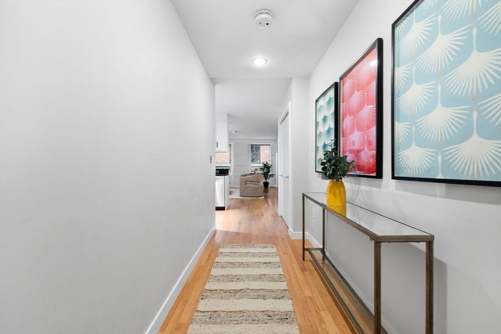 80 Broad St - Photo 4 of 22