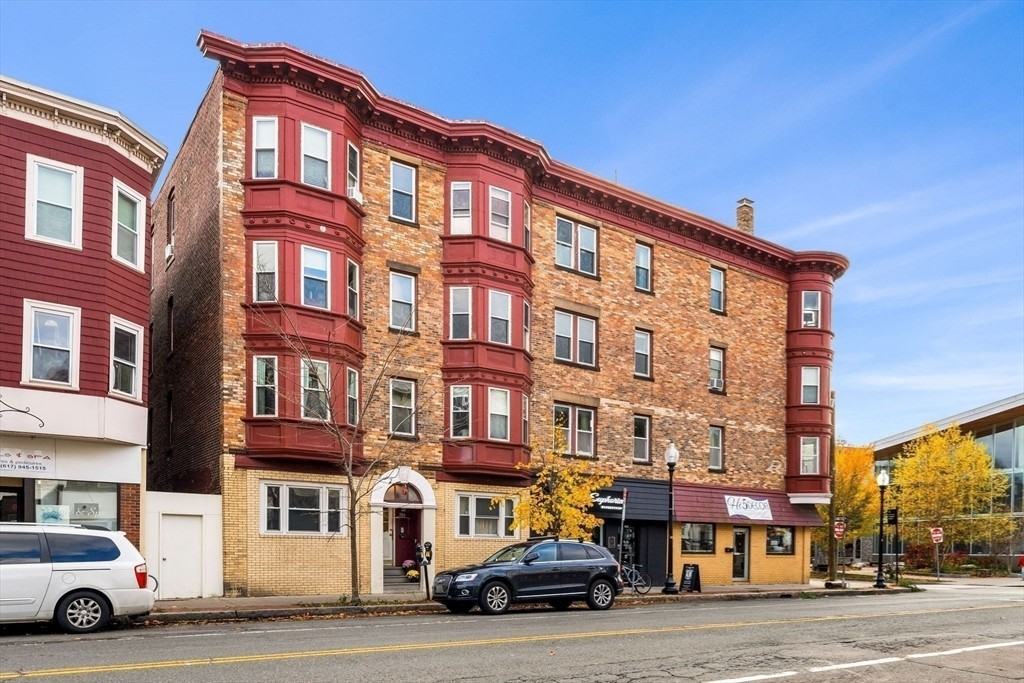 764 Cambridge St - Photo 2 of 24