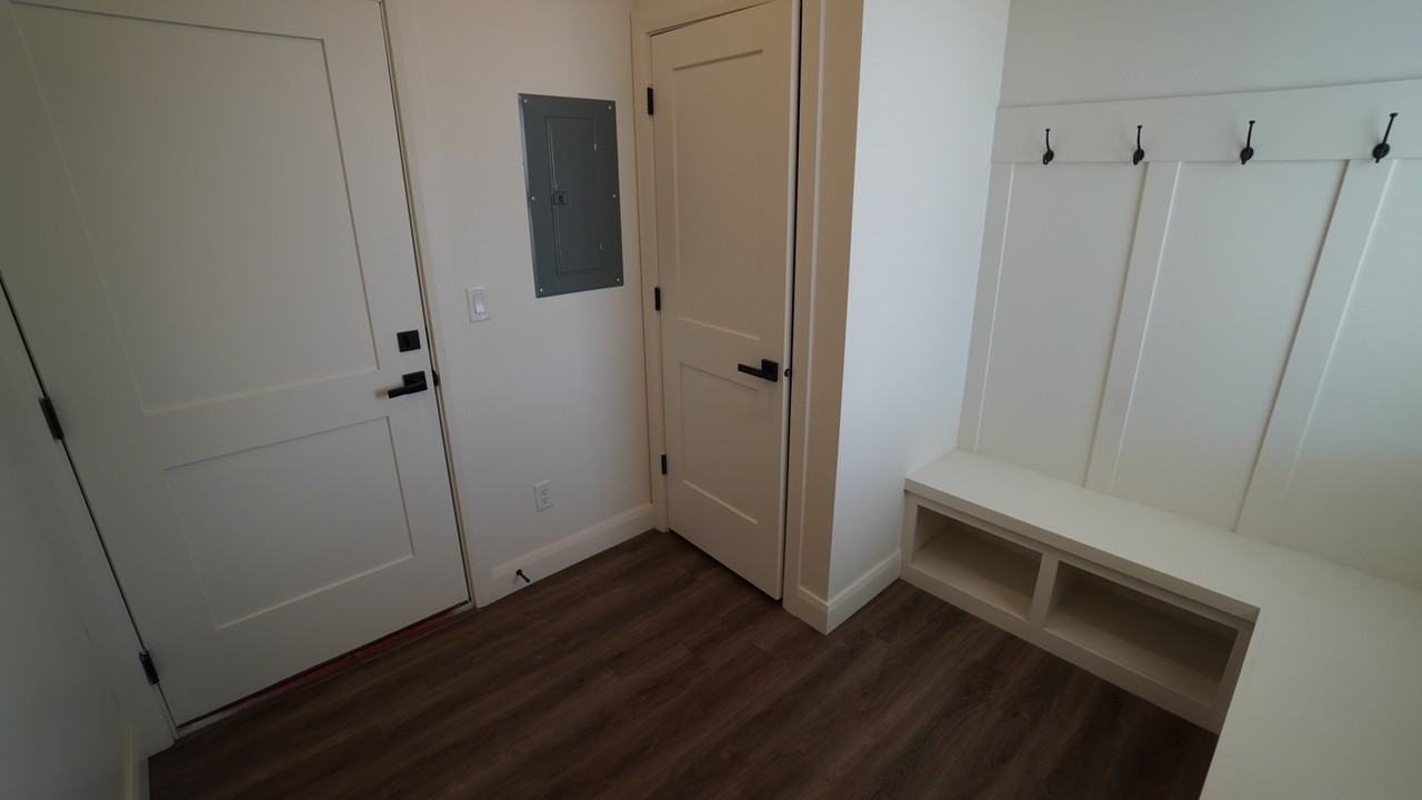 2925 S Highwayste #1 - Photo 2 of 23