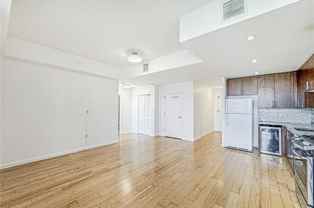 50 Oceana Drive West - Photo 1 of 1