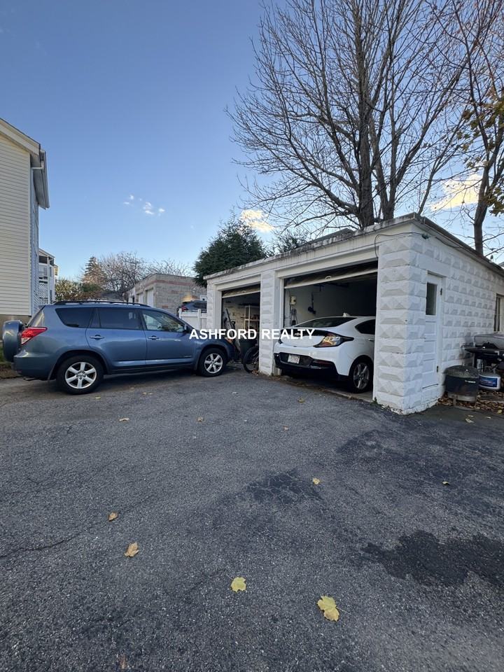 School St - Photo 2 of 15