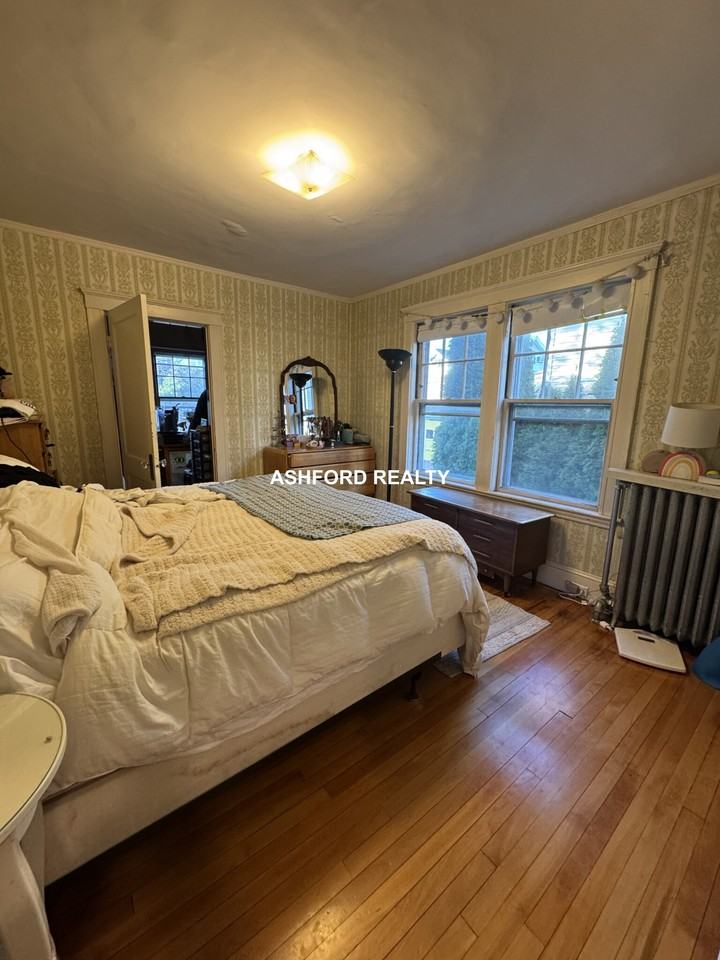 School St - Photo 7 of 15