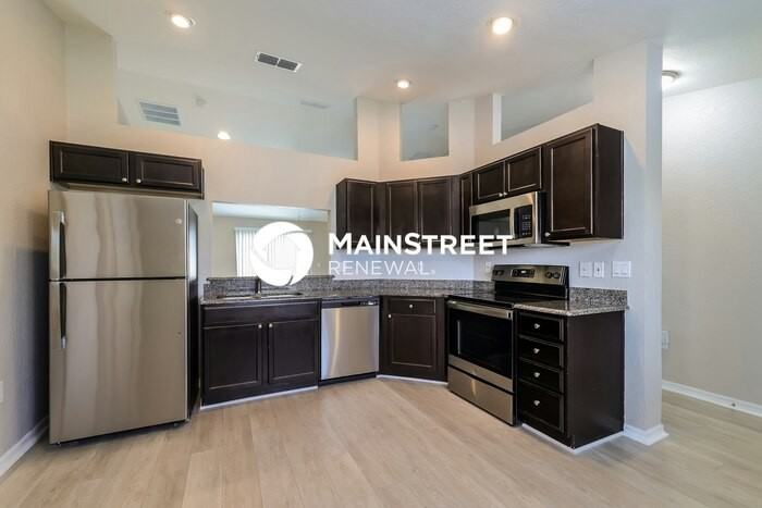 1040 Condor Dr - Photo 7 of 16