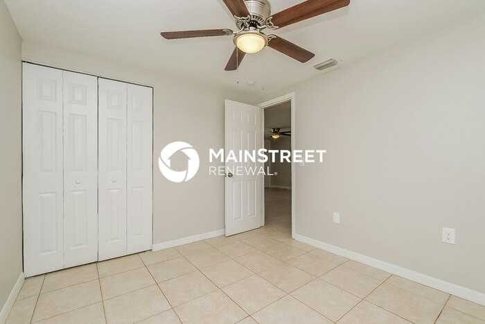 4633 Irene Loop - Photo 7 of 12