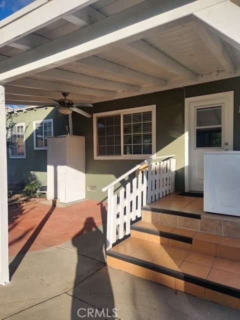 7437 Irvine Ave - Photo 4 of 10