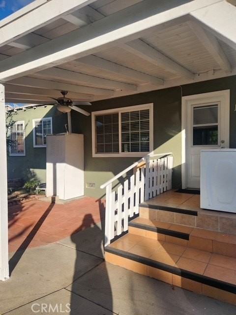 7437 Irvine Ave - Photo 5 of 10