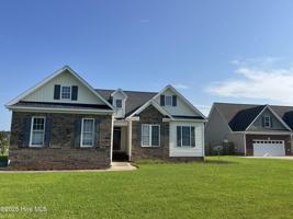 featured image of 333 Daisy Lane