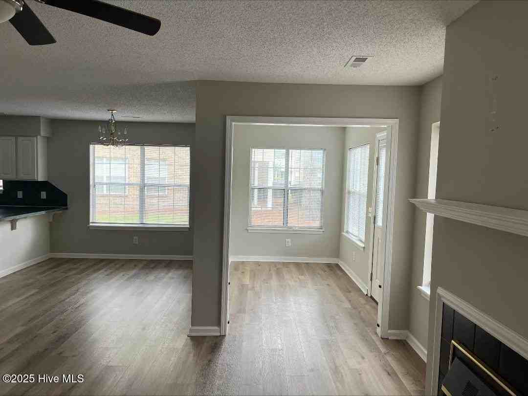 2900 Mulberry Ln Unit A #A - Photo 3 of 14